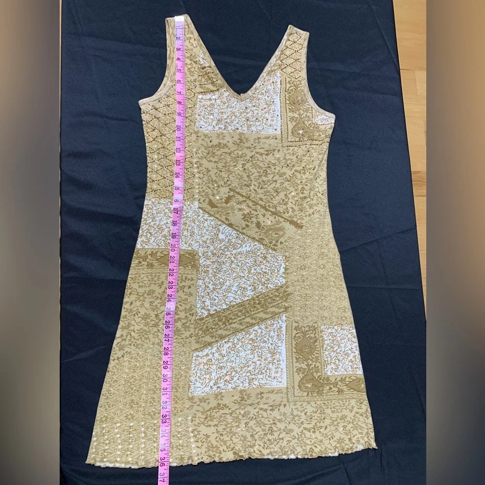 Nikky Mosaic dress with sequin and beaded patch patterns. Size M. - Picture 4 of 9